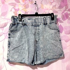 Francesca’s Paper-bag Denim Print Shorts Size S
